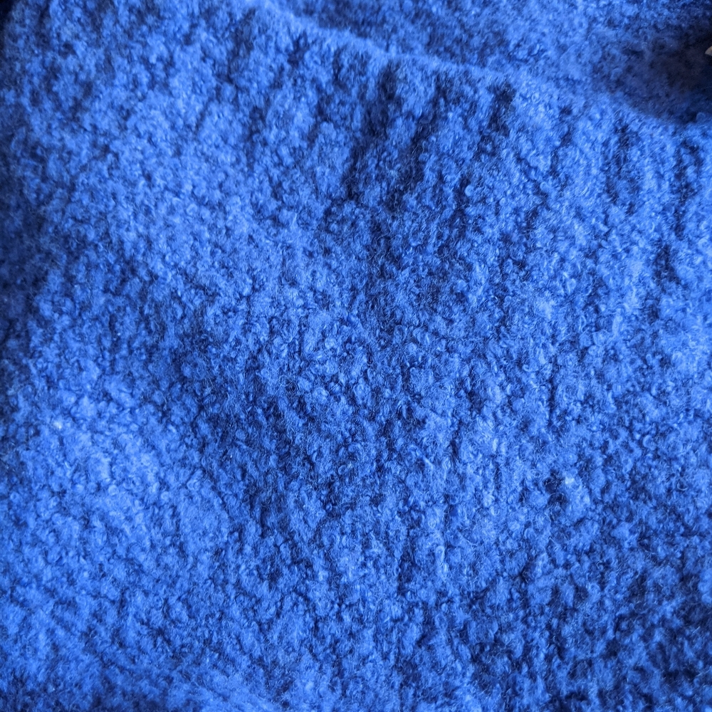 Sweater - Picture 3 of 5